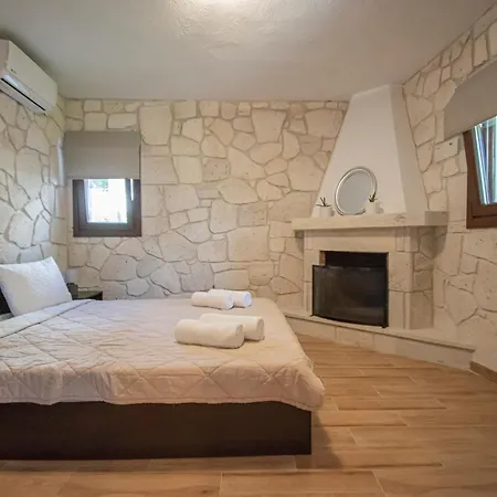 Feriehus Ikarion Village By Rentalspro- Halkidiki Fourka